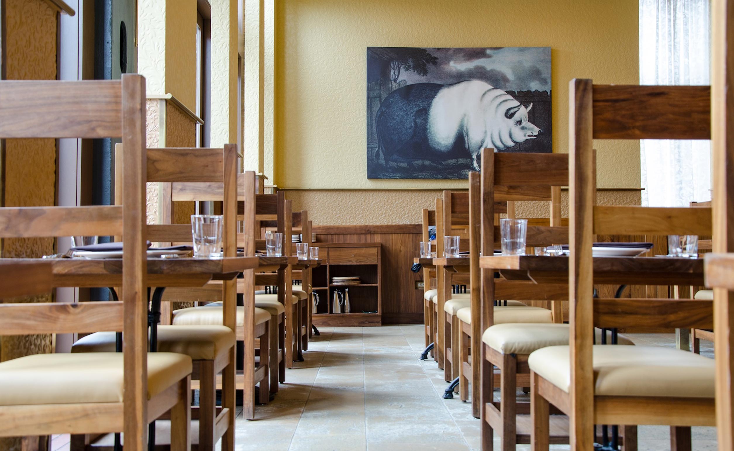 Interior, The Publican