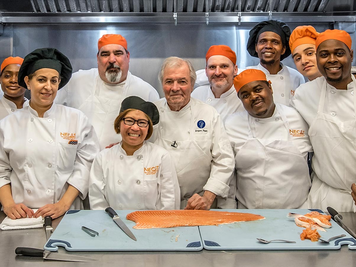 Jacques Pépin with culinary students