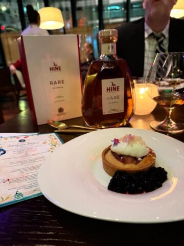 2025.11.15.InterContinental.RebeccaStein.IMG_1414