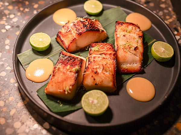 Plate of food at the Houndstooth 90/90 event