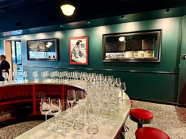 Interior, Poole's Diner